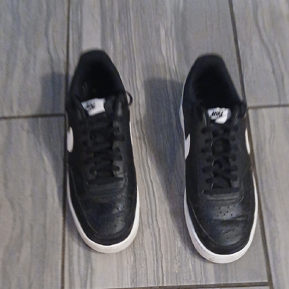 Nike Black and White Low-Top Sneakers